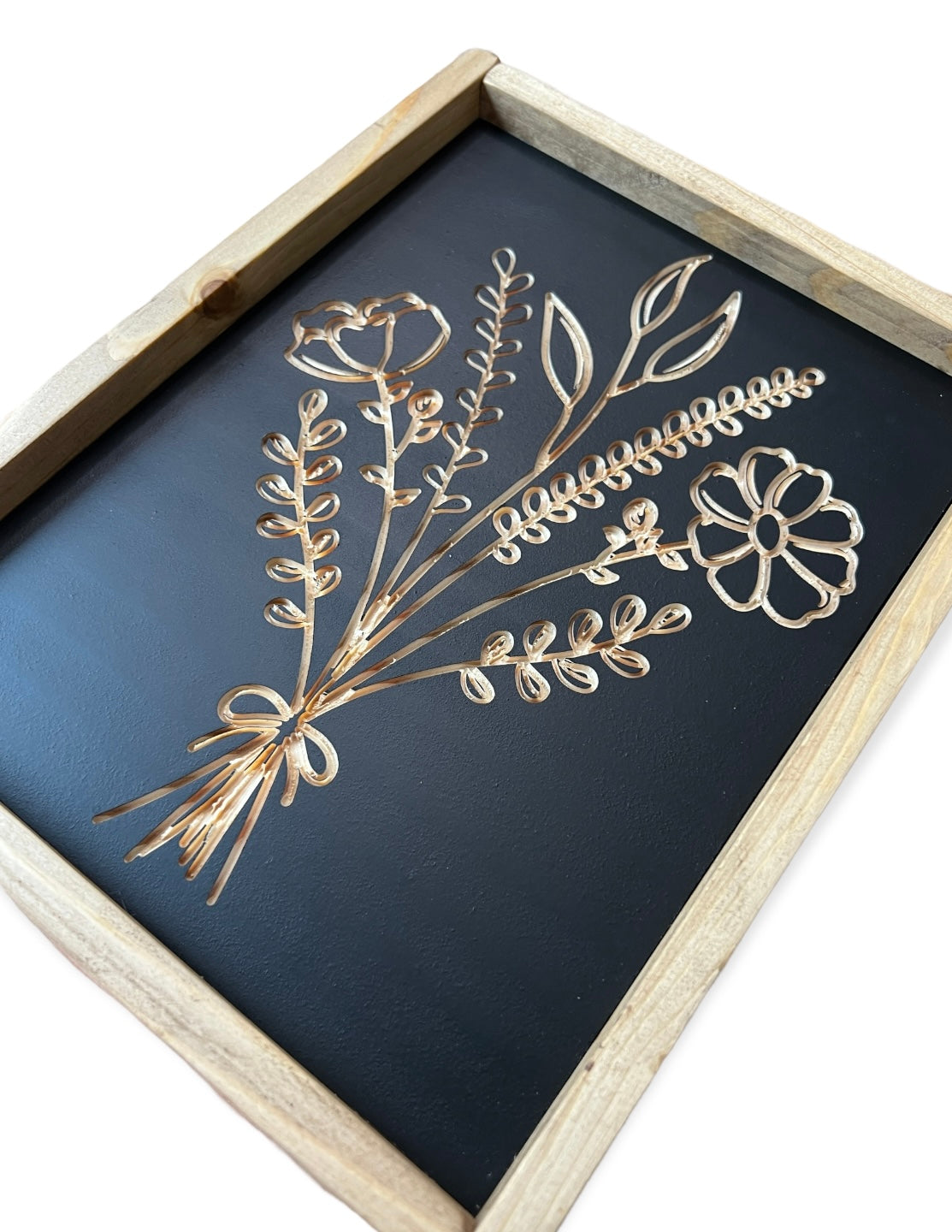 10x12" Leafy Bouquet Carved Sign